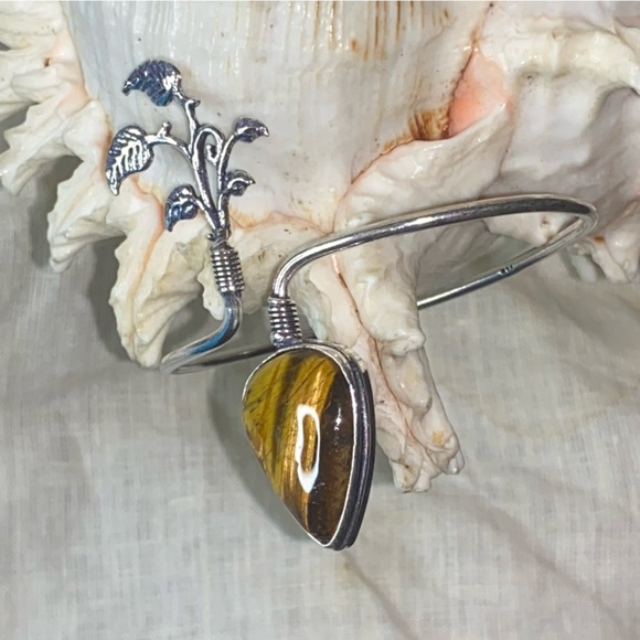 Tigers Eye Natural Gemstone leaves teardrop cuff - Picture 2 of 6